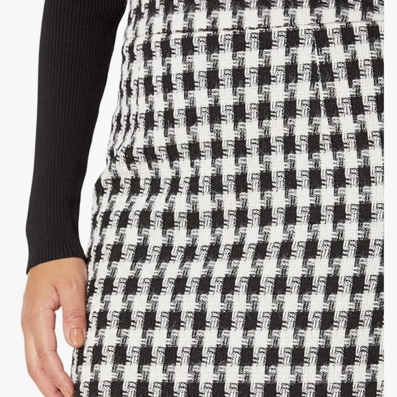 BCBGMAXAZRIA Women's A Line Houndstooth Mini Skirt NWT - Picture 3 of 3